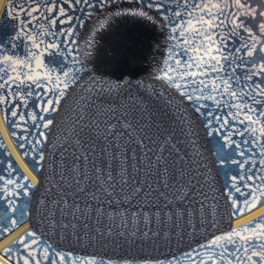 Fur Pom Pom Hat/Beanie